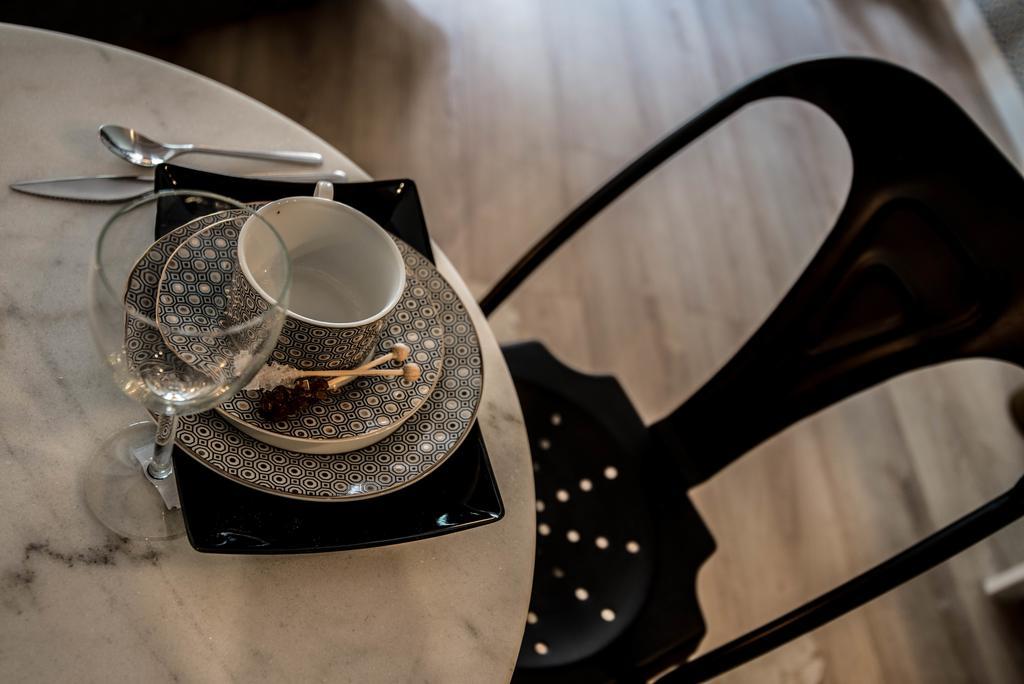 "Un Lieu Unique" Le Gold Et Le Cocon Apartment Annecy Ngoại thất bức ảnh