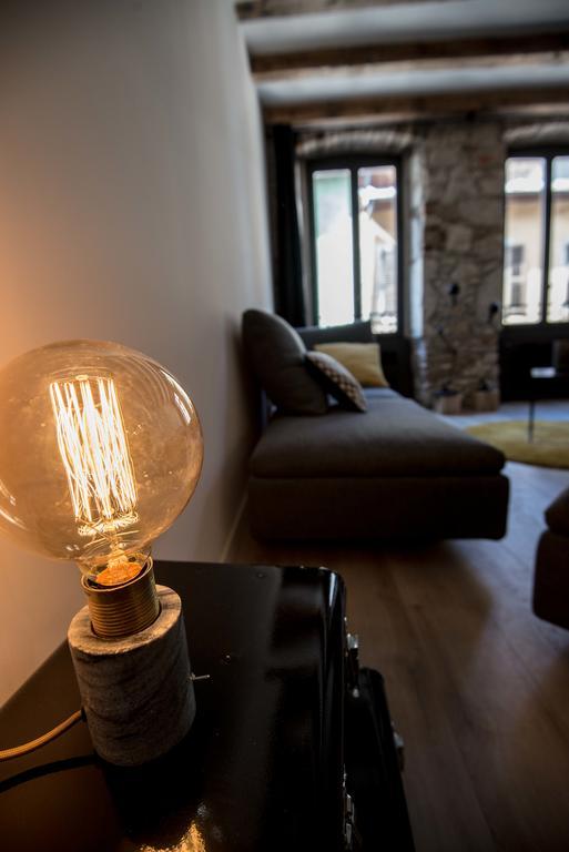 "Un Lieu Unique" Le Gold Et Le Cocon Apartment Annecy Ngoại thất bức ảnh